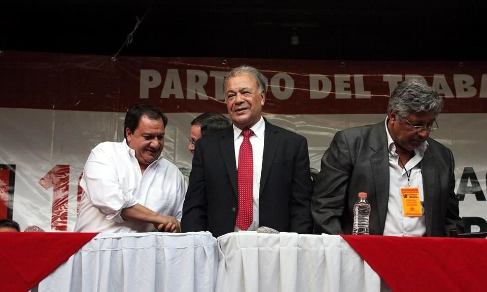 Reeligen a Alberto Anaya por 6 años más al frente del PT