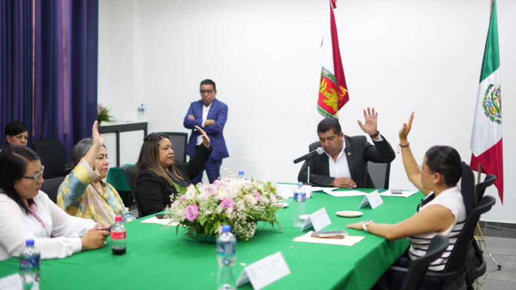 Avala Comisión de Puntos Constitucionales la iniciativa para inscribir el nombre de Tecuelhuetzin Xicohténcatl con letras doradas en el Congreso