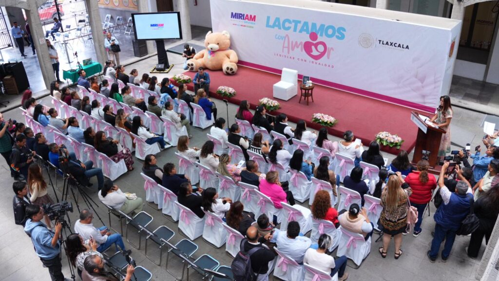 Inauguran diputados lactario en el Congreso