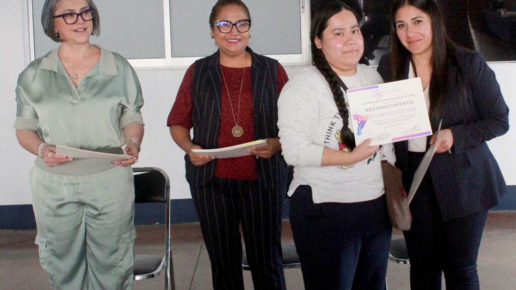 Concluyó jornada de actividades de la CEDHT con mujeres con discapacidad auditiva
