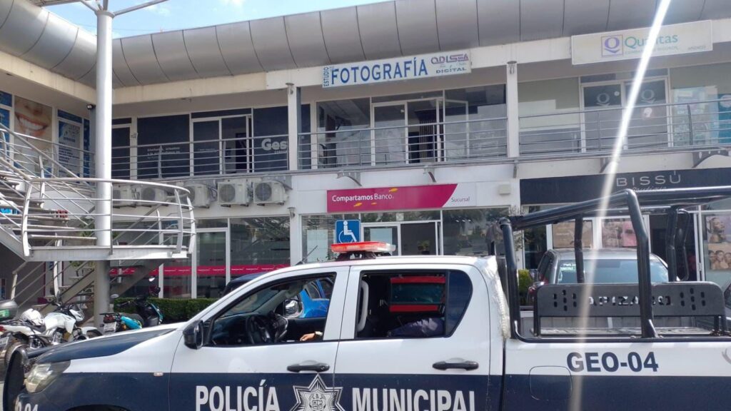 FORTALECE POLICÍA MUNICIPAL DE APIZACO OPERATIVO “BLINDAJE BANCARIO Y CUENTAHABIENTE SEGURO” EN COORDINACIÓN CON LA SECRETARÍA DE MARINA