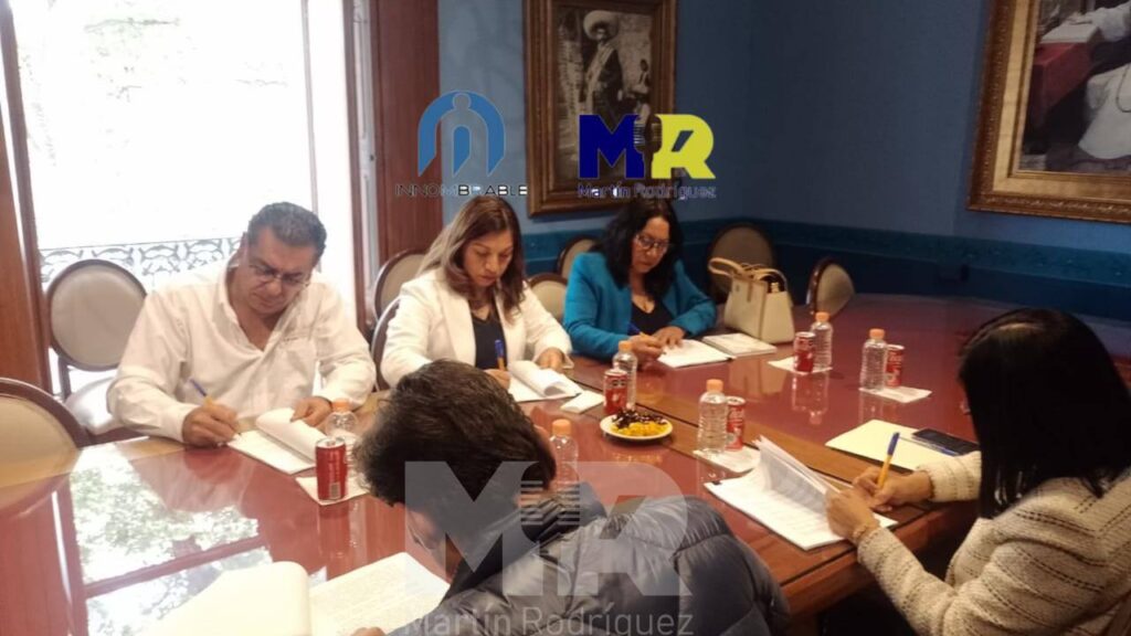 Garantiza Karina Erazo Estabilidad Laboral y Aumento Salarial para burócratas del 7 de mayo