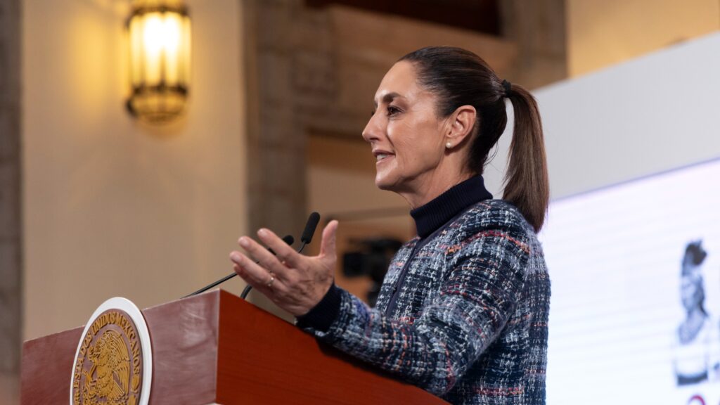 NO HAY PRUEBAS DE LAVADO DE DINERO CONTRA INSTITUCIONES FINANCIERAS, SEGUIREMOS INSISTIENDO QUE LAS ENVÍEN: SHEINBAUM