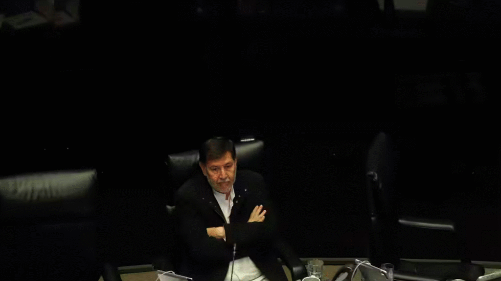 ¡Plantan a Noroña! Embajador Ronald Johnson no llegó a reunión en el Senado