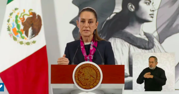 Sheinbaum firma decretos para los maestros: eliminación de USICAMM y reducción de edad de jubilación