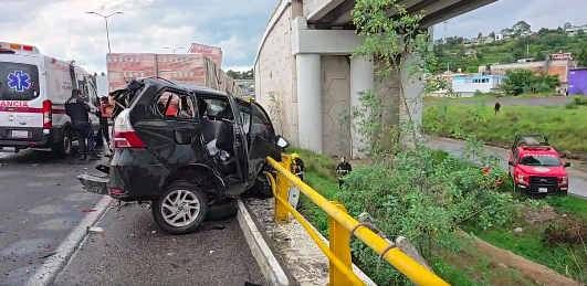 Carambola entre varios vehículos y un tráiler en El Molinito deja lesionados