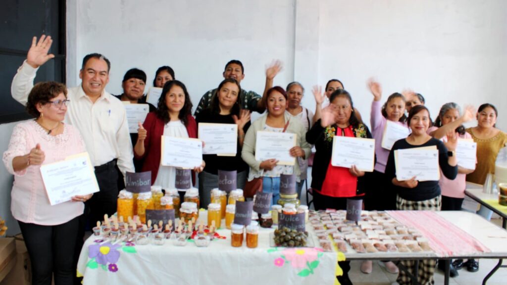 Mujeres chiautempenses se capacitan para ser emprendedoras