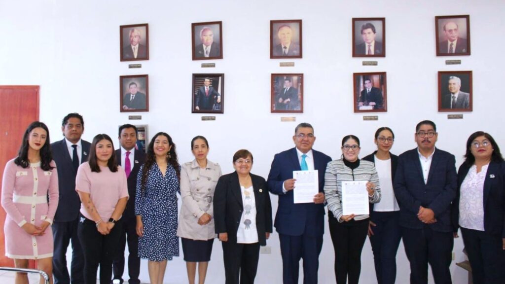Facultad de Derecho UATx y Comisión Ejecutiva de  Atención a Víctimas firman convenio de colaboración