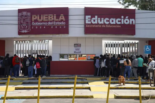 FGR vincula a proceso a funcionario por abuso de autoridad contra periodista