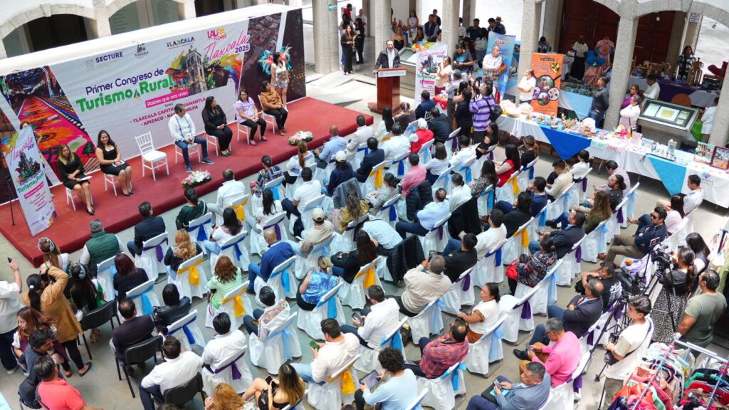 Se realiza en el Patio Vitral, 1er Congreso de Turismo Rural