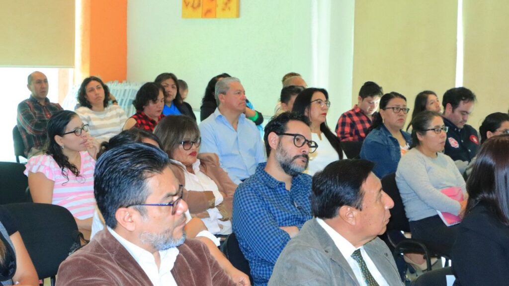 Brinda la UATx taller a investigadores para solicitud de ingreso al SNII