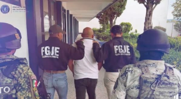 Detienen a dos extorsionadores., exigían dinero a cambio de seguridad por grupo delictivo