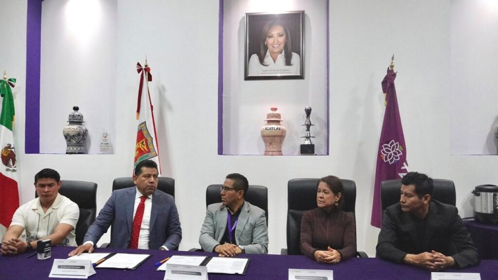 ICATLAX Y FOMTLAX FORTALECEN CAPACITACIÓN Y EMPRENDIMIENTO EN EL ESTADO