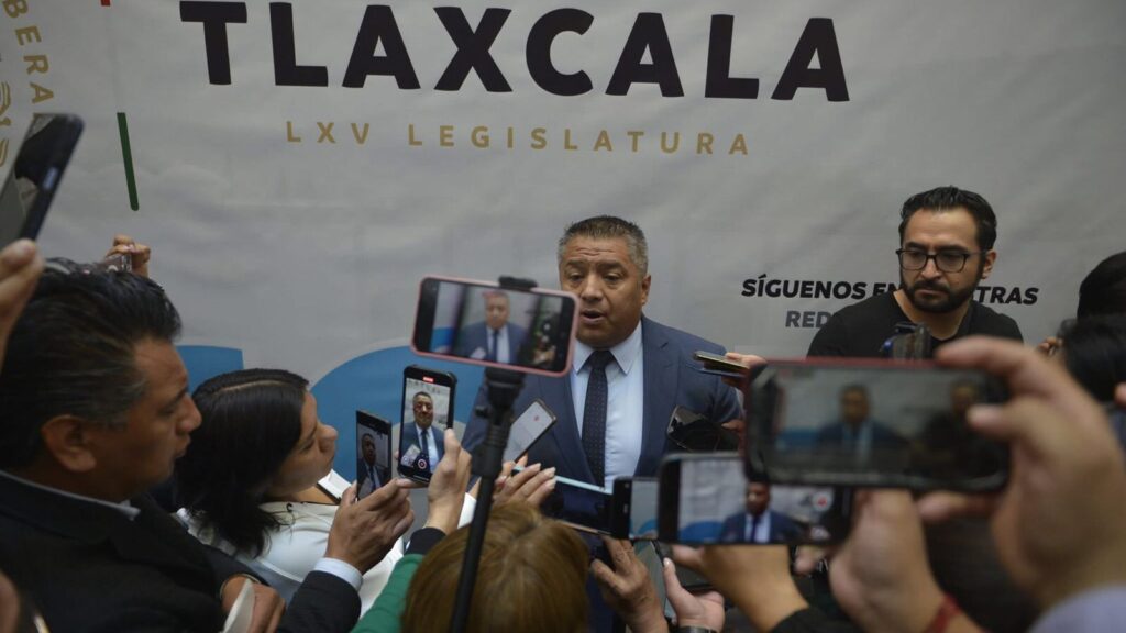 Alerta Juan Luis Cruz Pérez sobre retroceso en la libertad de expresión