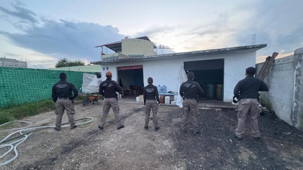 FGR ASEGURA MÁS DE DOS MIL LITROS DE HIDROCARBURO EN HUAMANTLA TLAXCALA