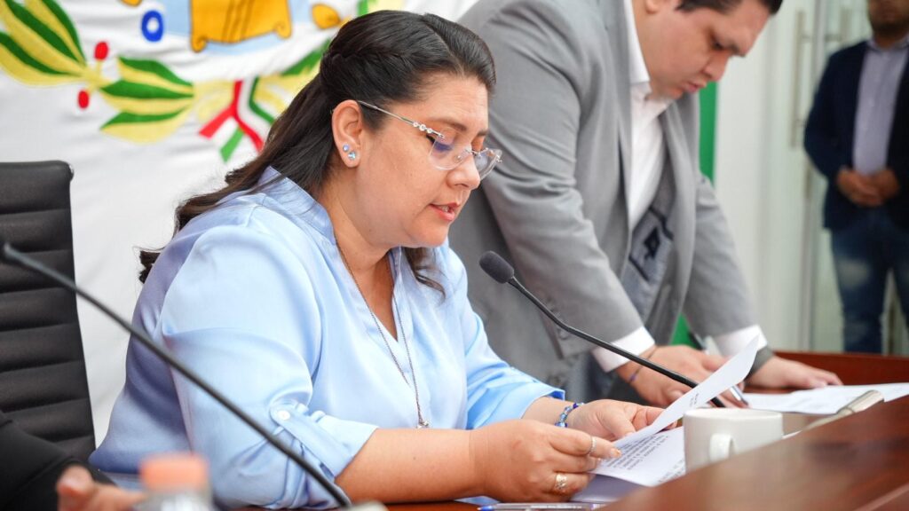 Solicita Soraya Bocardo ser declarada diputada independiente ante la LXV Legislatura