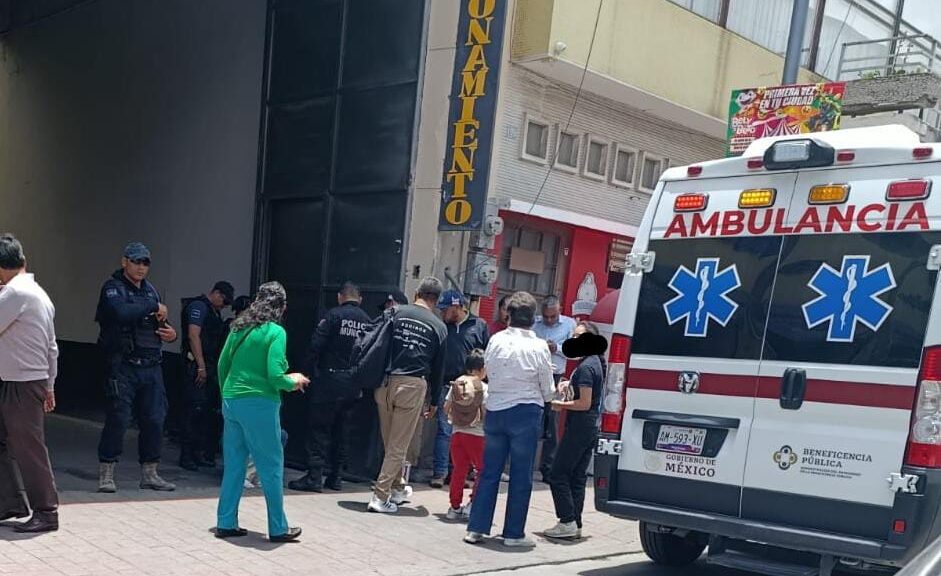 Brinda Policía de Chiautempan atención a víctima de asalto; le quitan 190 mil pesos