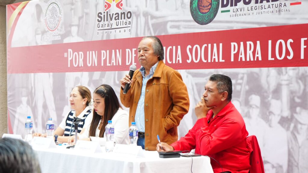 Encabeza Silvano Garay Ulloa foro “Por un Plan de Justicia Social para los Ferrocarrileros