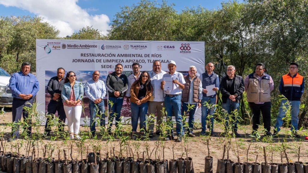 Con mejoramiento de espacios se acerca Blanca Angulo a la comunidad de Xochiteotla