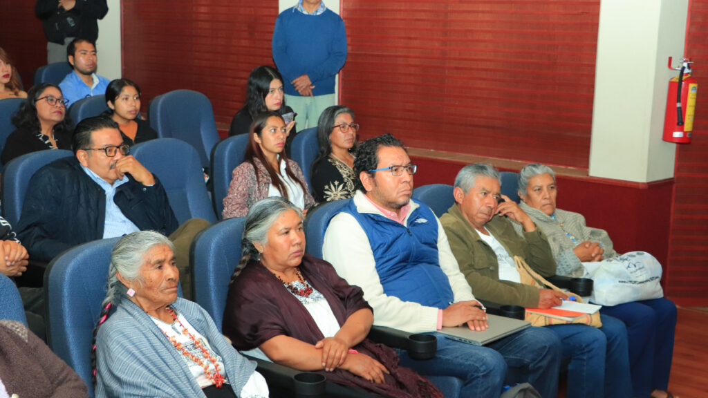 Presenta el JET-UATx las 𝐄𝐬𝐭𝐫𝐚𝐭𝐞𝐠𝐢𝐚𝐬 𝐩𝐚𝐫𝐚 𝐟𝐨𝐫𝐭𝐚𝐥𝐞𝐜𝐢𝐦𝐢𝐞𝐧𝐭𝐨 𝐲 𝐩𝐫𝐞𝐬𝐞𝐫𝐯𝐚𝐜𝐢𝐨́𝐧 𝐝𝐞 𝐥𝐚𝐬 𝐥𝐞𝐧𝐠𝐮𝐚𝐬 𝐘𝐮𝐡𝐦𝐮 𝐲 𝐍𝐚́𝐡𝐮𝐚𝐭𝐥 𝐝𝐞 𝐓𝐥𝐚𝐱𝐜𝐚𝐥𝐚