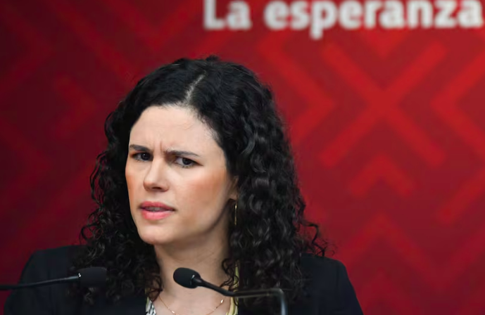 Luisa Alcalde pide a morenistas resolver diferencias ‘en casa’: ‘no se sale a dar comidilla a la oposición’