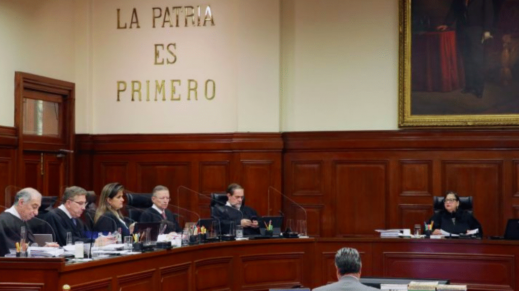 Grupo Salinas presenta nuevos recursos legales contra pleno de la SCJN
