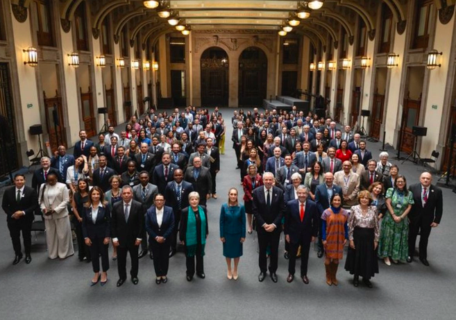 Inaugura Sheinbaum cumbre regional sobre cambio climático rumbo a la COP30