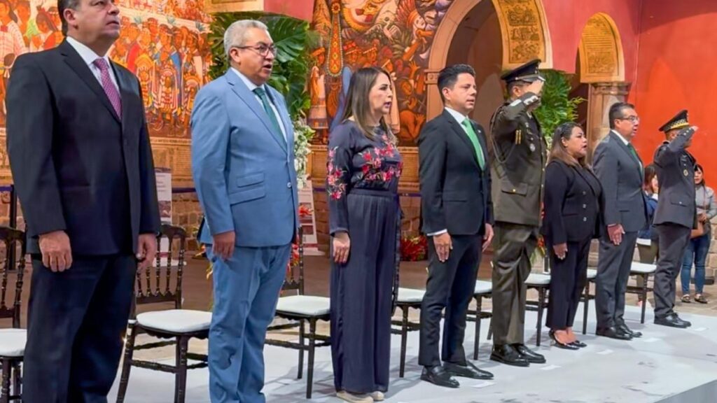 *INICIAN CELEBRACIONES PATRIAS EN TLAXCALA CON COLOCACIÓN DE BANDO SOLEMNE*