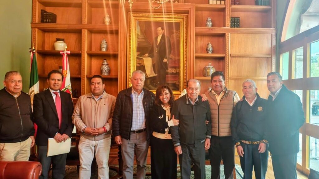 EXPIDEN CONSTANCIA DE REPRESENTATIVIDAD A CTM: EN EL ASUNTO UPTX.