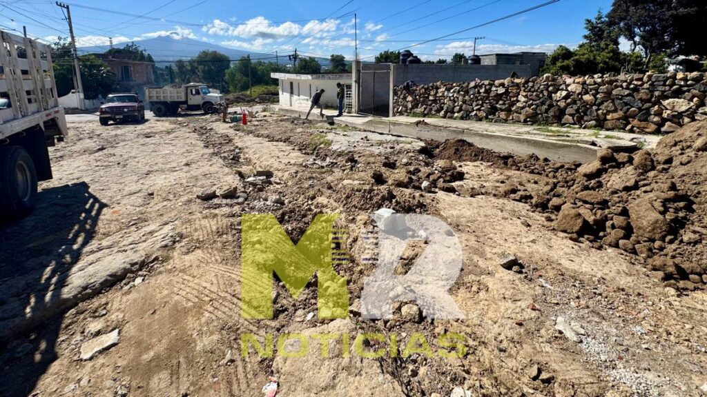 Entrega de obra y afectaciones en Tepetomatitlán serán subsanadas antes de lo previsto: empresario