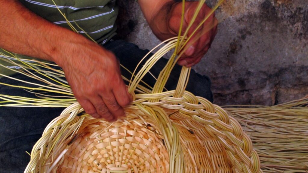 CONVOCA CASA DE LAS ARTESANÍAS AL XIII CONCURSO ESTATAL DE FIBRAS VEGETALES 2025