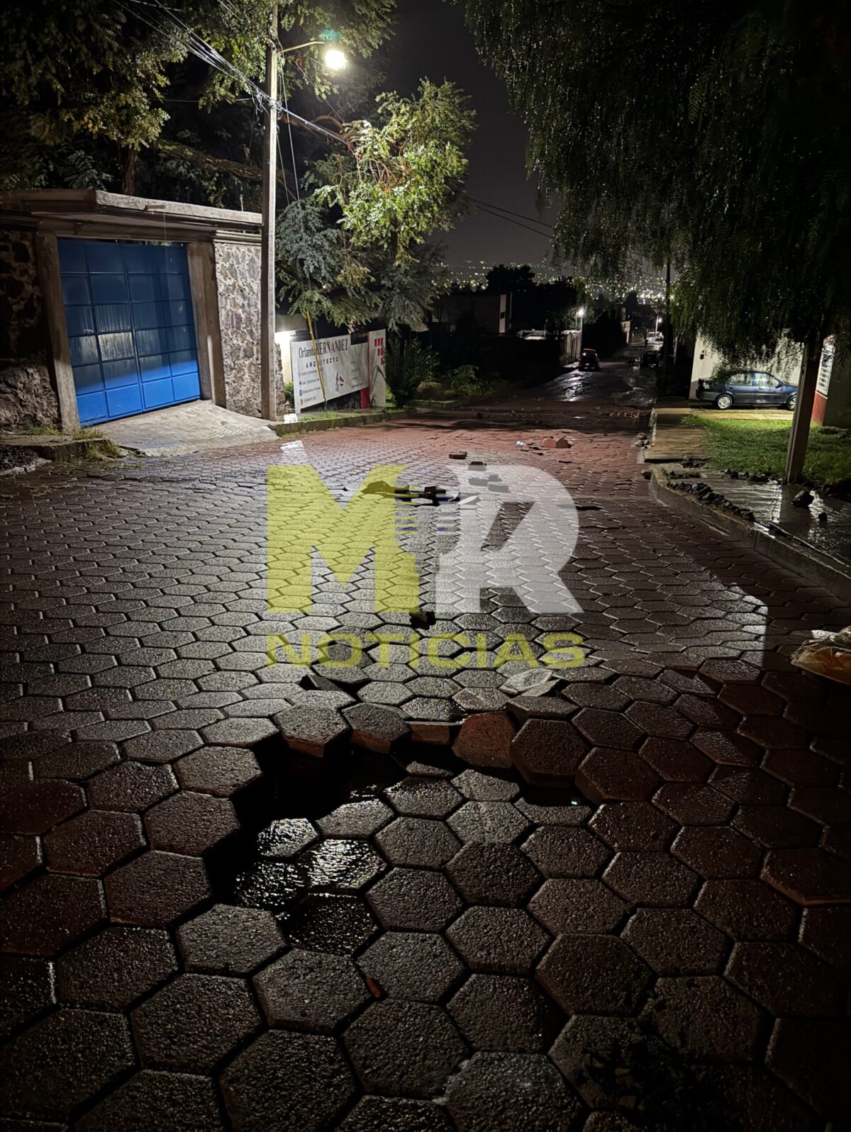 Calles de San Matías Tepetomatitlán, municipio de Apetatitlán, han solicitado la intervención del gobierno estatal ante la inacción del municipio Azaín Ávalos Marván.