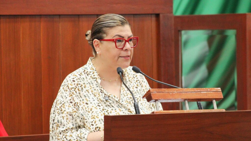 Sandy Aguilar plantea sancionar acoso digital y solicitudes sexuales contra menores