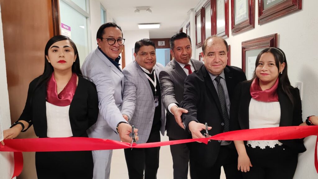 Inauguran en el TET Galería de la Transparencia