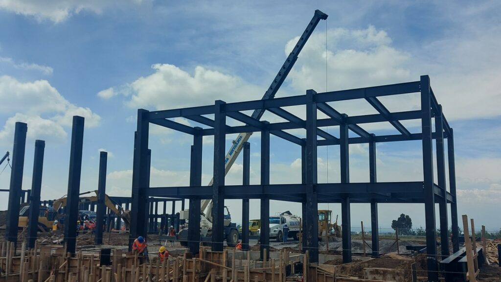 REGISTRA 60% DE AVANCE LA CONSTRUCCIÓN DE LA UNIVERSIDAD NACIONAL ROSARIO CASTELLANOS EN TEOLOCHOLCO, TLAXCALA