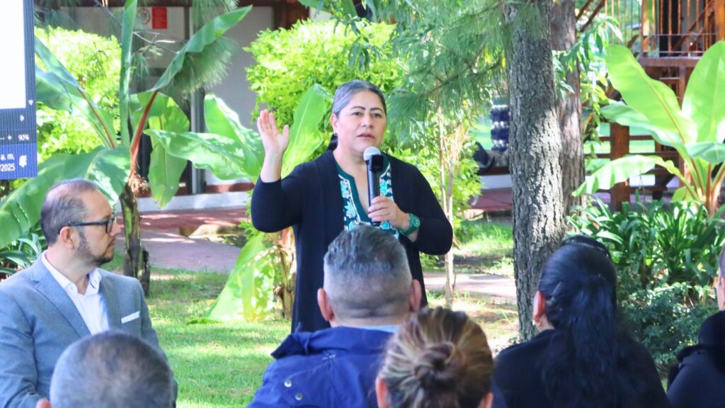 “Sindicatos minoritarios y oportunistas engañan a trabajadores y se cuelgan de la lucha del SNTSA”: Blanca Águila