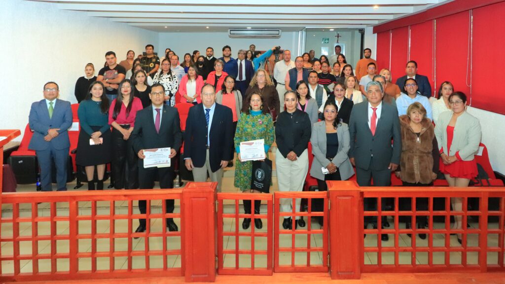Fomenta la UATx conocimiento especializado en transparencia y cultura de la legalidad