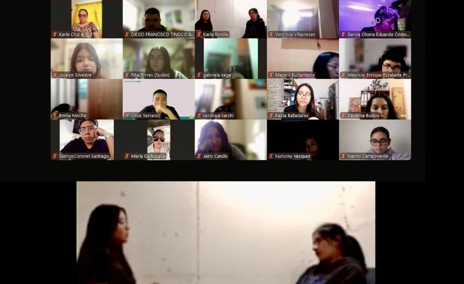 UATx y UMET de Ecuador ofrecen clase espejo sobre psicoterapia