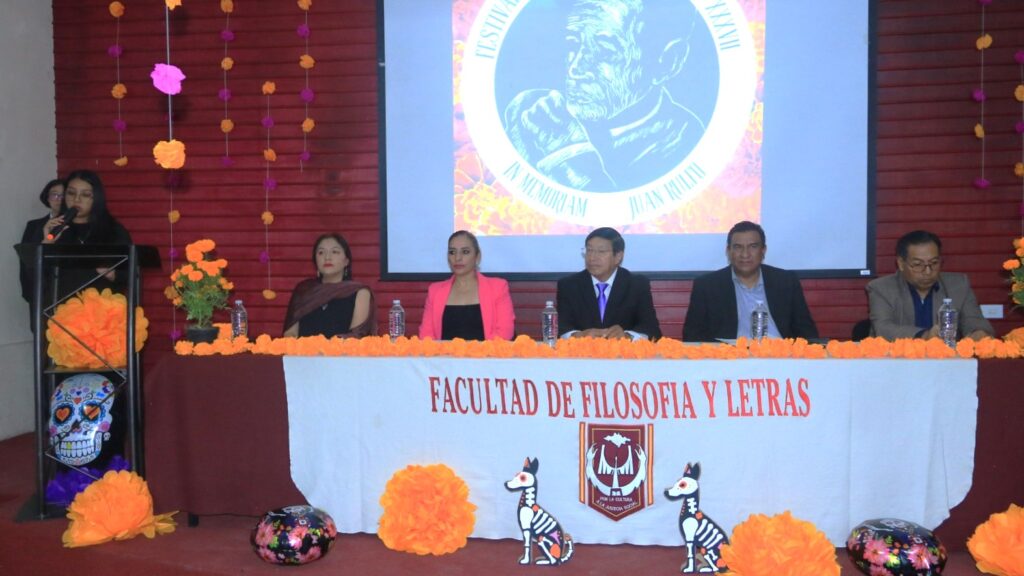 Entre fumarolas de copal y aromas de exquisitos manjares  inició El Festival “La Muerte tiene permiso”, en su edición 37