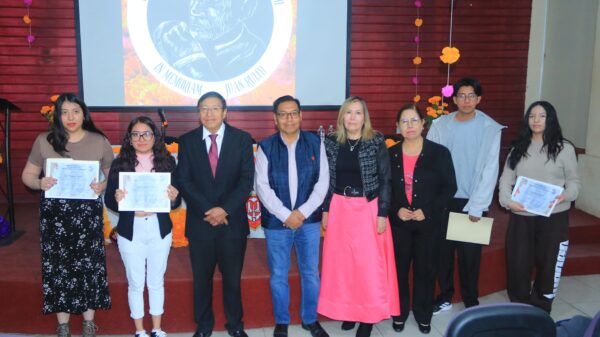 Presentaron su obra David Olivares y Enrique Chávez y otorgan premiación del concurso de calaveritas