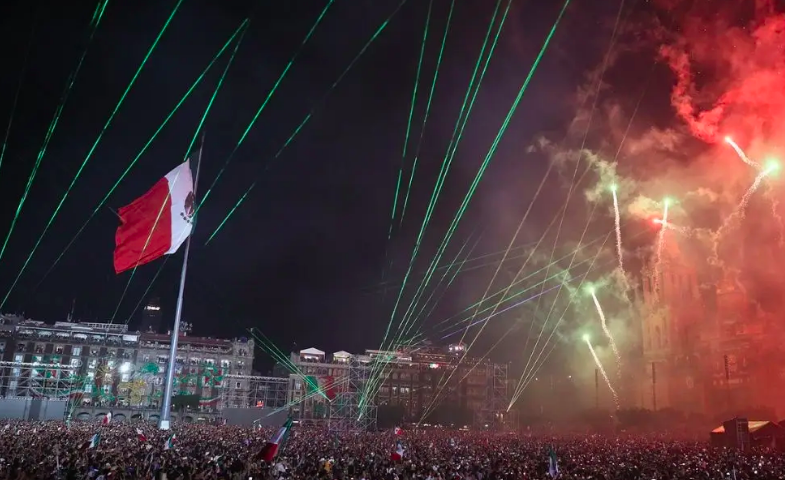 Diputada del PRI propone multa por errores en grito de Independencia