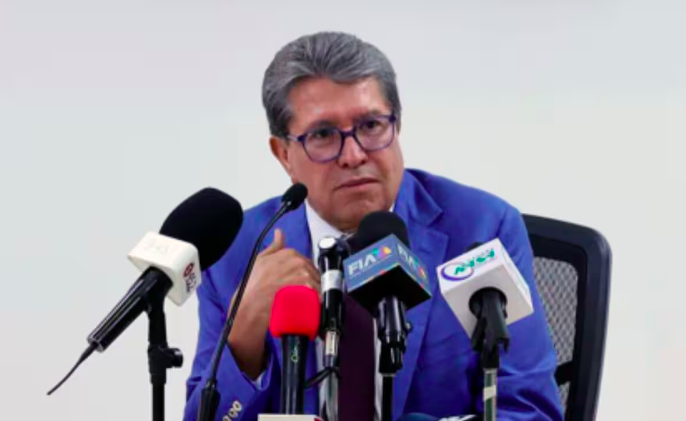 Monreal asegura que no habrá ‘fast track’ en la ‘Ley de Amparo’