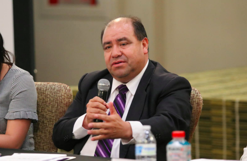 El magistrado mejor pagado de Tlaxcala quiere reelegirse en el TET; confía en apoyo del Senado
