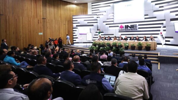 Sostiene INE histórica reunión con partidos políticos locales y refrenda su compromiso con el diálogo plural rumbo a la reforma electoral