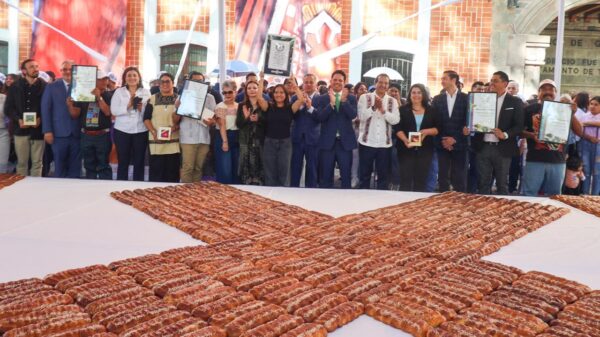 TLAXCALA LOGRA SU TERCER RÉCORD GUINNESS Y CONSOLIDA SU GRANDEZA CULTURAL CON EL PAN DE FIESTA MÁS GRANDE DEL MUNDO