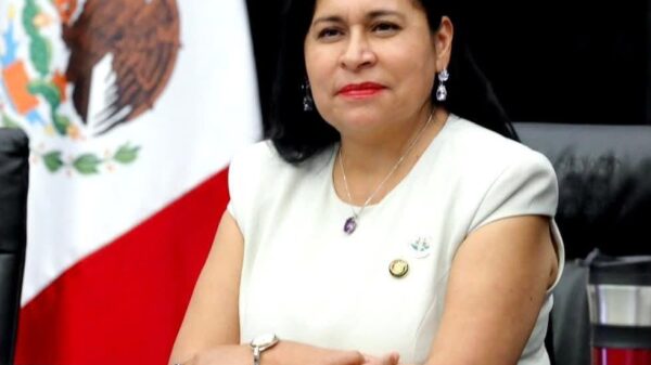 La senadora destaca la importancia de que autoridades estatales y municipales cumplan con su responsabilidad para consolidar la transformación nacional