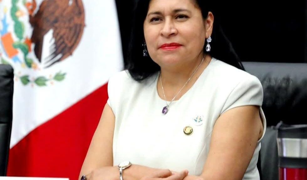 La senadora destaca la importancia de que autoridades estatales y municipales cumplan con su responsabilidad para consolidar la transformación nacional