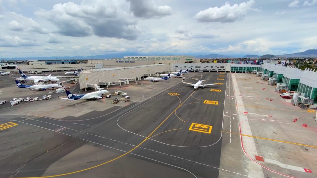 PUBLICA SICT BASES PARA ASIGNACIÓN DE HORARIOS DE ATERRIZAJE Y DESPEGUE EN AEROPUERTOS EN CONDICIONES DE SATURACIÓN