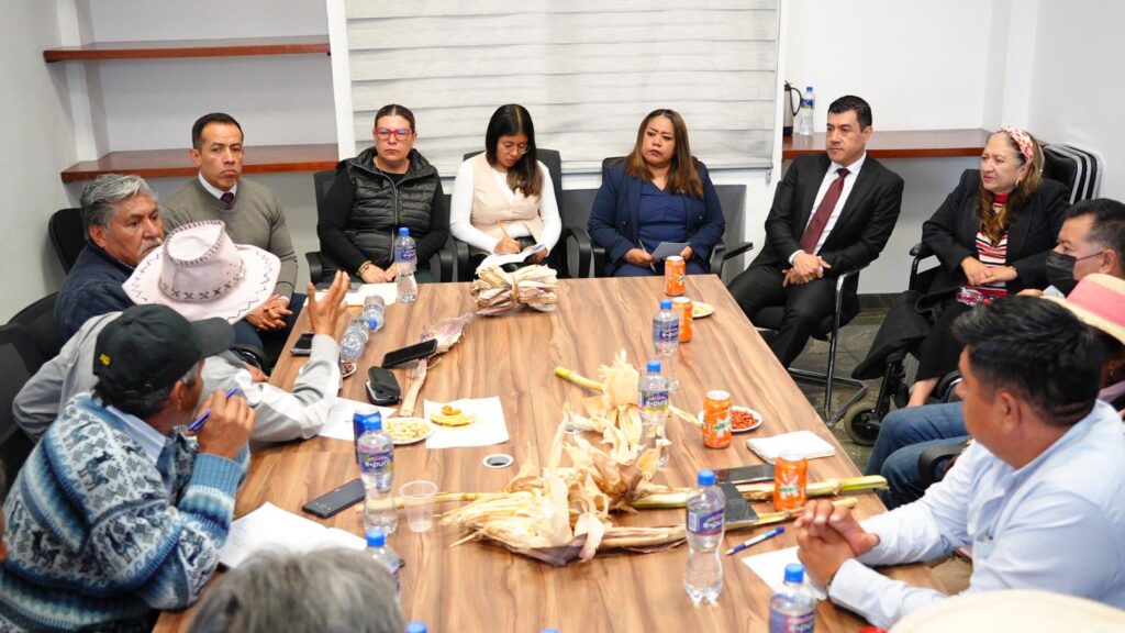 Congreso recibe a dirigentes y organizaciones campesinas