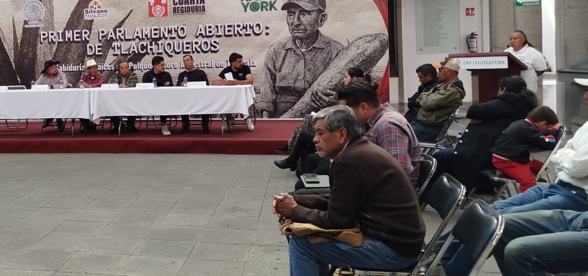 Busca PT declarar patrimonio cultural el oficio del tlachiquero